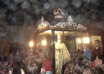 La Virgen de los Pegotes
