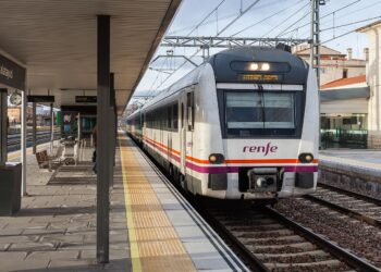 Nueve bellas ciudades francesas a un tren de distancia