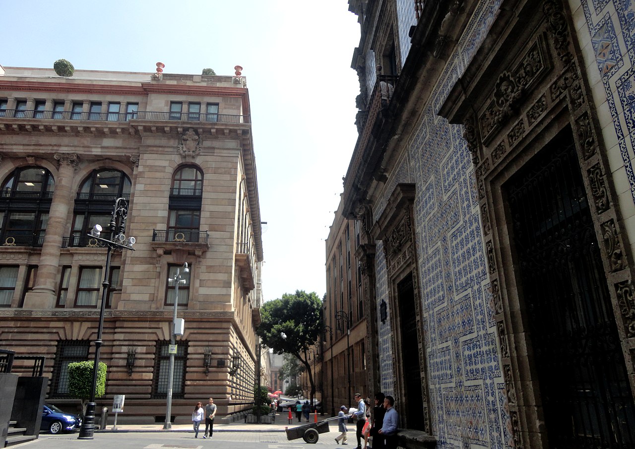 El Callejón De La Condesa Guiajero