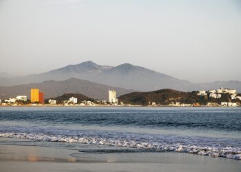 Manzanillo, capital mundial del pez vela