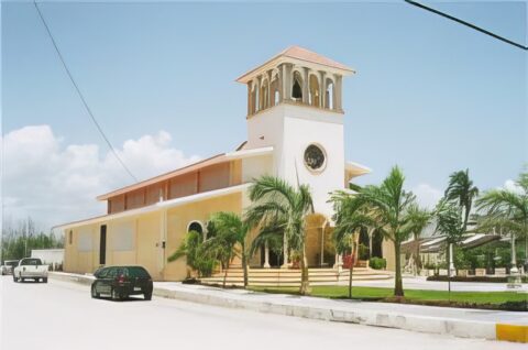 Plaza principal ded Puerto Morelos