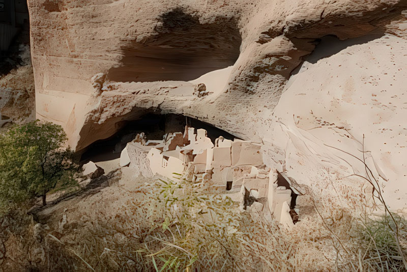 Cueva de Las Cuarenta Casas